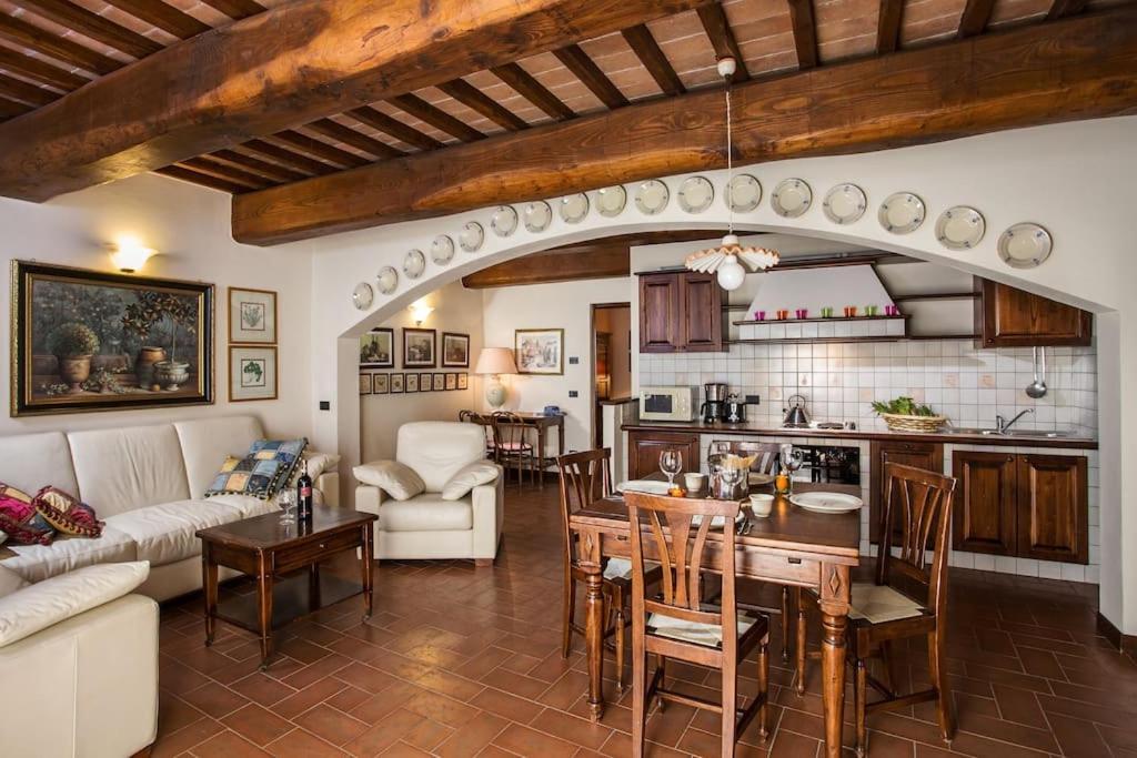 סן ג'ימיניאנו Castello Di Fulignano Ildebrando Superior Apartment מראה חיצוני תמונה