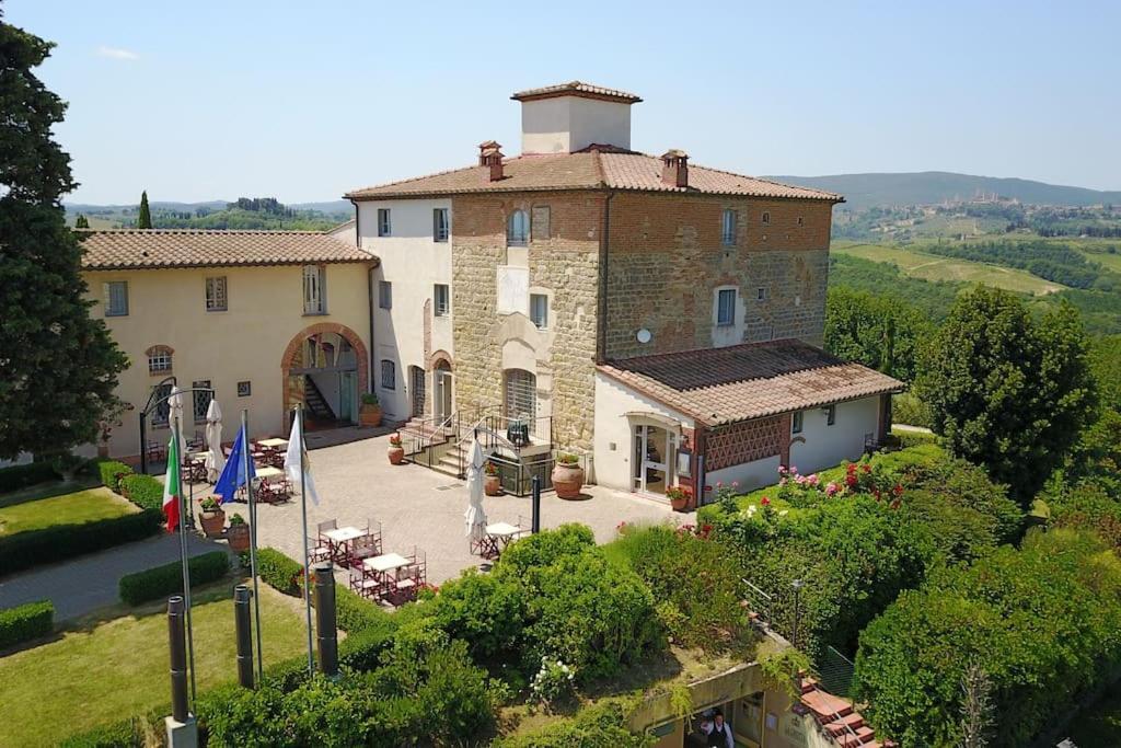 סן ג'ימיניאנו Castello Di Fulignano Ildebrando Superior Apartment מראה חיצוני תמונה