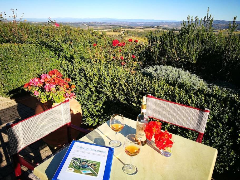 סן ג'ימיניאנו Castello Di Fulignano Ildebrando Superior Apartment מראה חיצוני תמונה