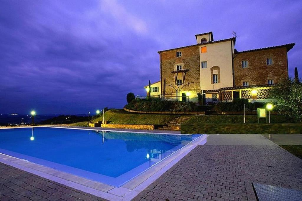 סן ג'ימיניאנו Castello Di Fulignano Ildebrando Superior Apartment מראה חיצוני תמונה